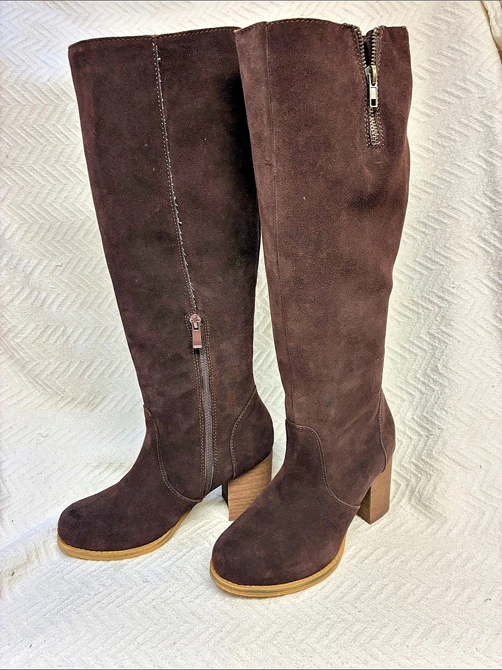 sbicca suede leather Heeled Knee-High Boots in Brown US 7